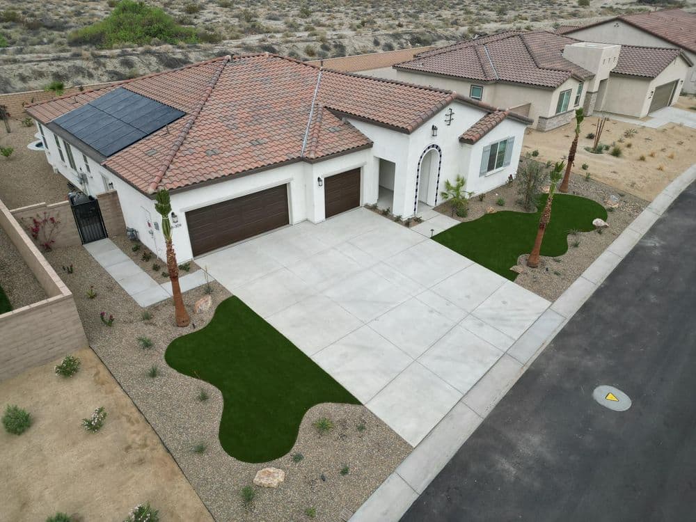 Gallery photos for Beautiful Desert Landscaping in La Quinta: Image #2